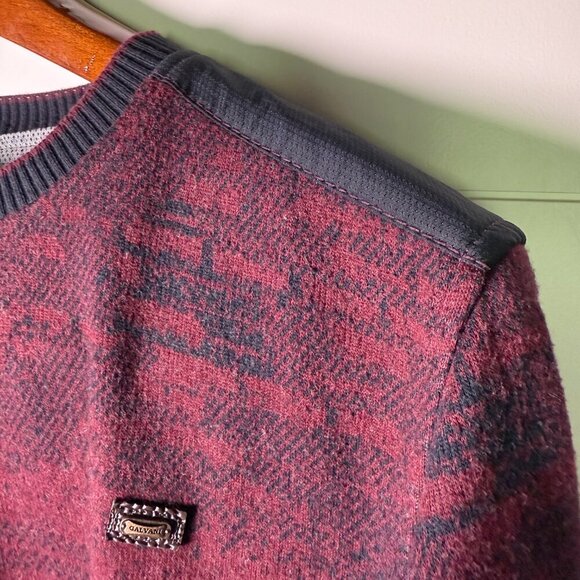 Galvani Sweater Elbow Patches, Burgandy with Black Detail, Size M - Picture 7 of 9